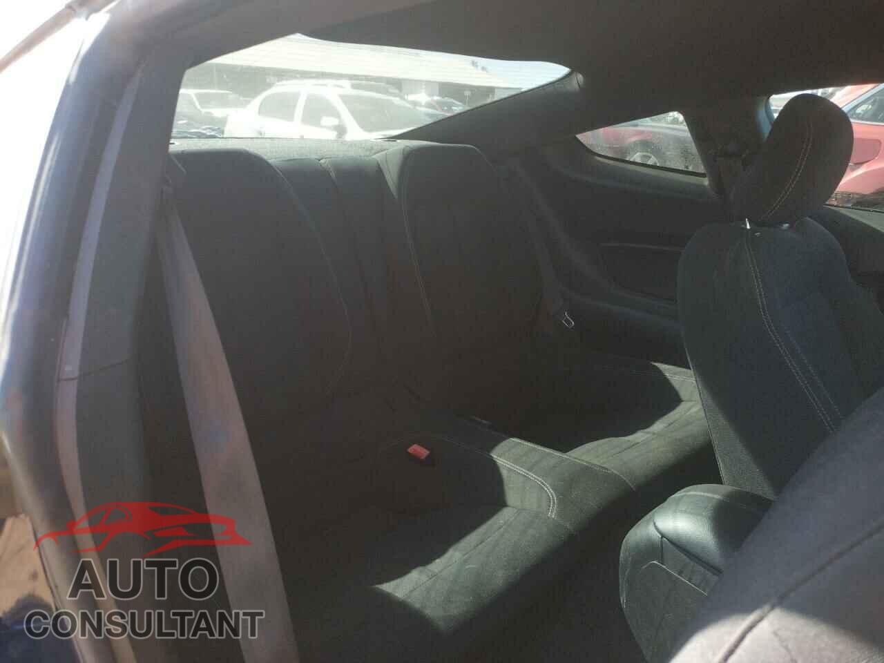 FORD MUSTANG 2019 - 1FA6P8CF1K5194862