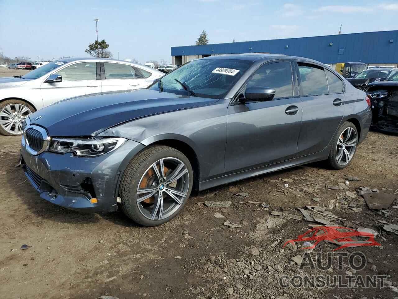 BMW 3 SERIES 2022 - 3MW5R7J04N8C65839