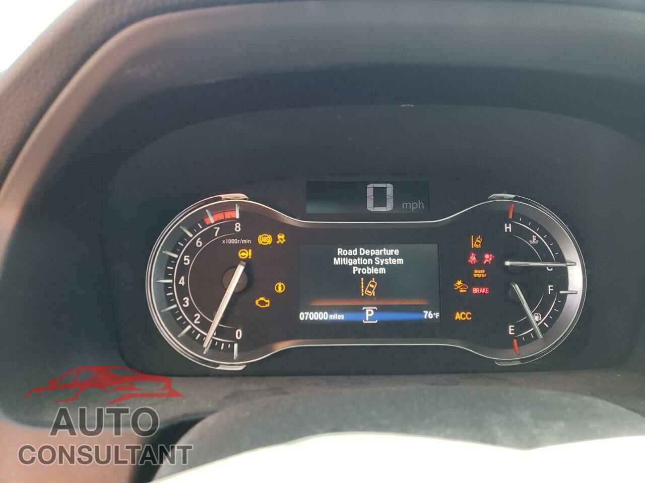 HONDA PILOT 2018 - 5FNYF5H69JB001299