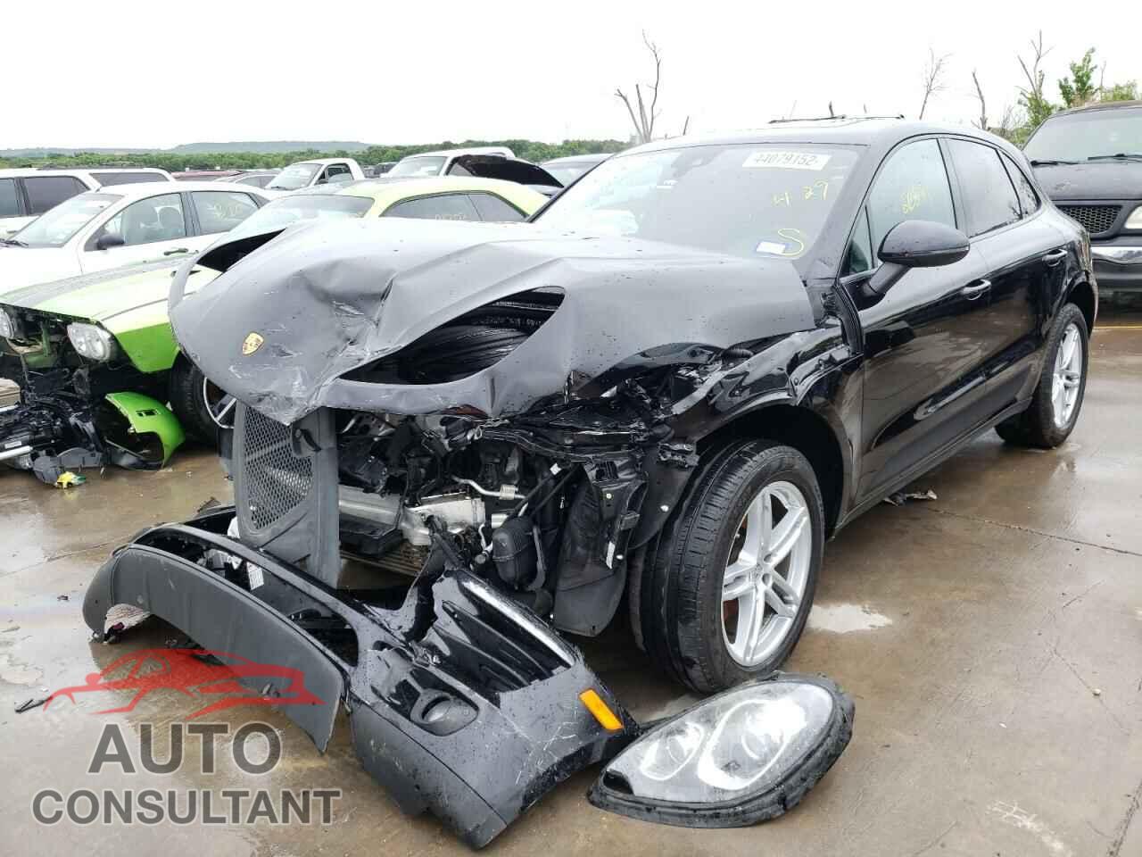 PORSCHE MACAN 2018 - WP1AA2A55JLB12489