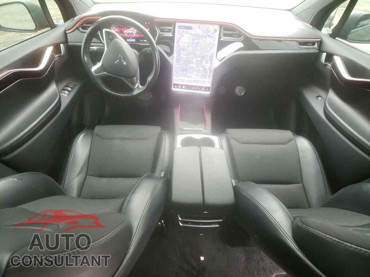 TESLA MODEL X 2016 - 5YJXCBE24GF021456