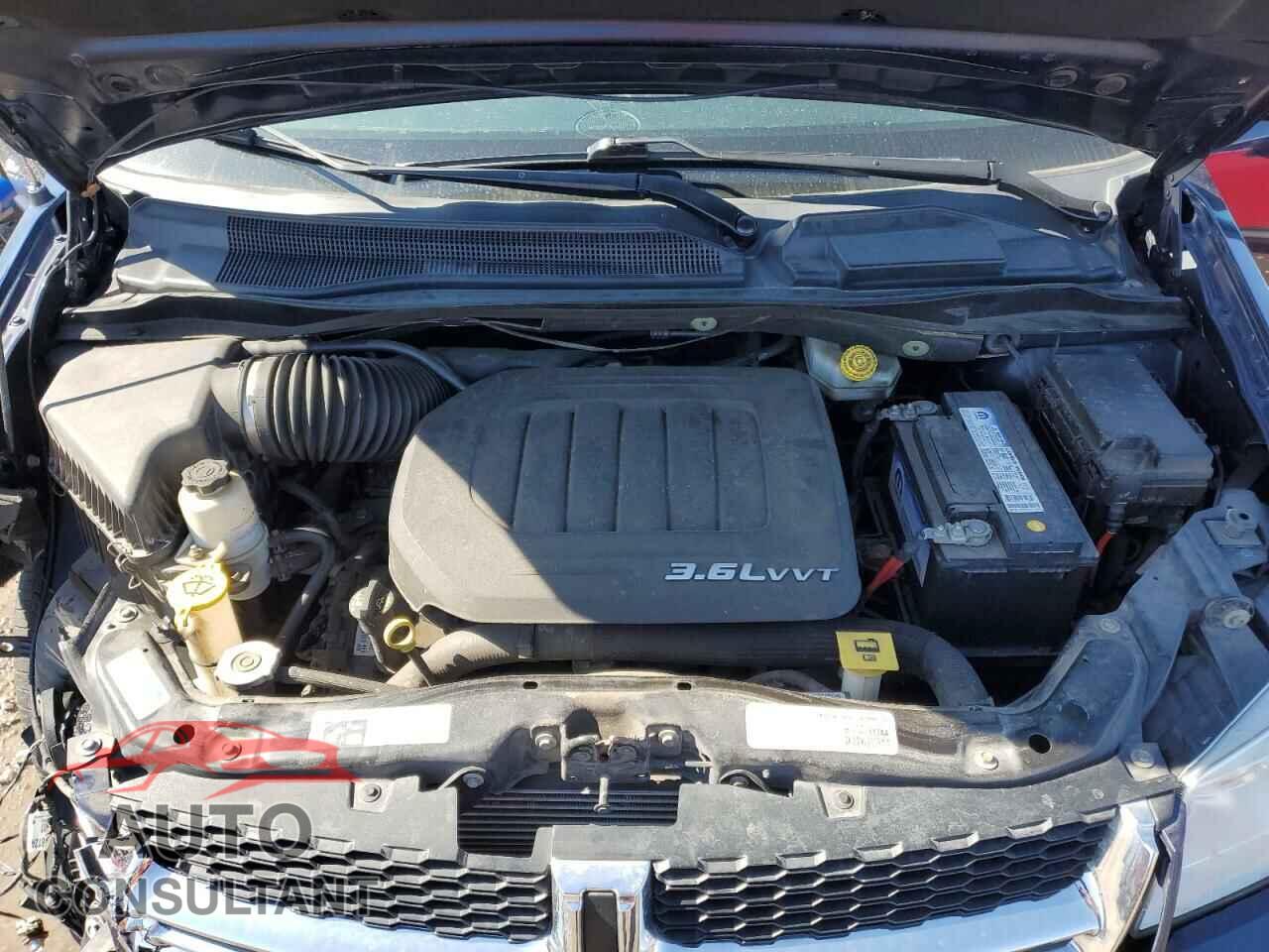 DODGE CARAVAN 2015 - 2C4RDGBG8FR516703