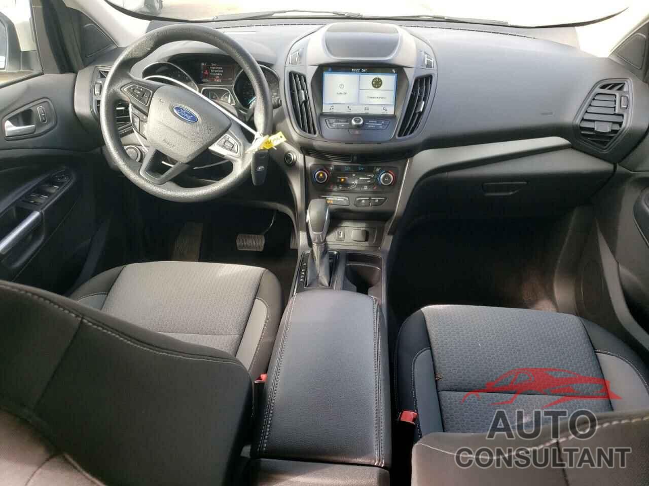 FORD ESCAPE 2019 - 1FMCU9GD0KUB92140