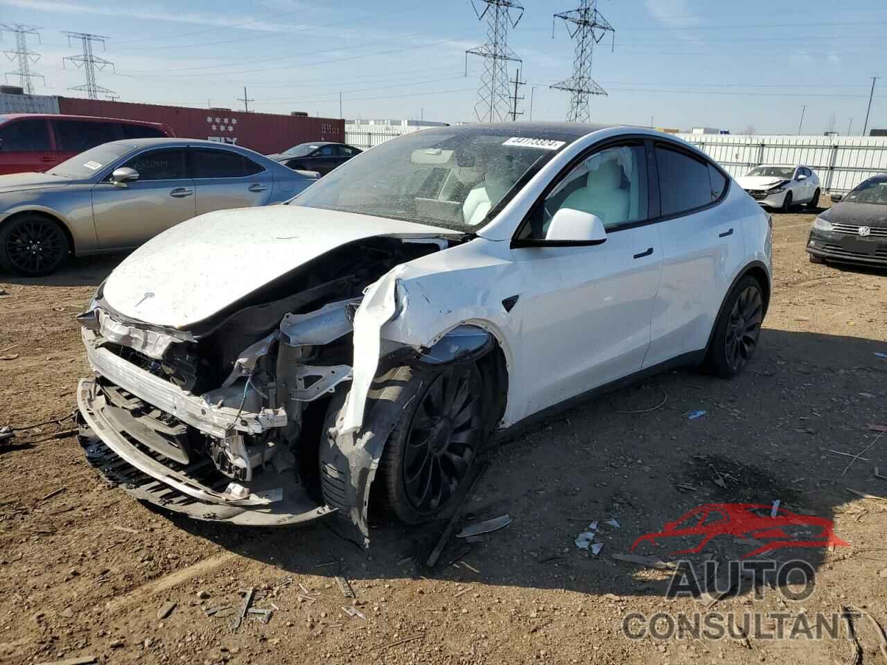 TESLA MODEL Y 2023 - 7SAYGDEF6PF601463