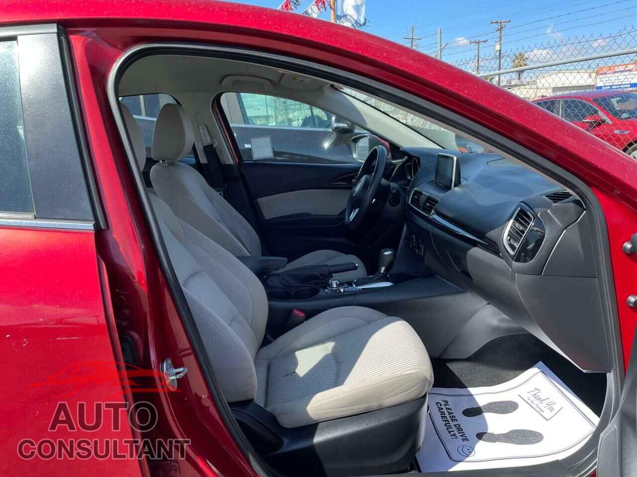 MAZDA 3 2016 - JM1BM1U77G1285598