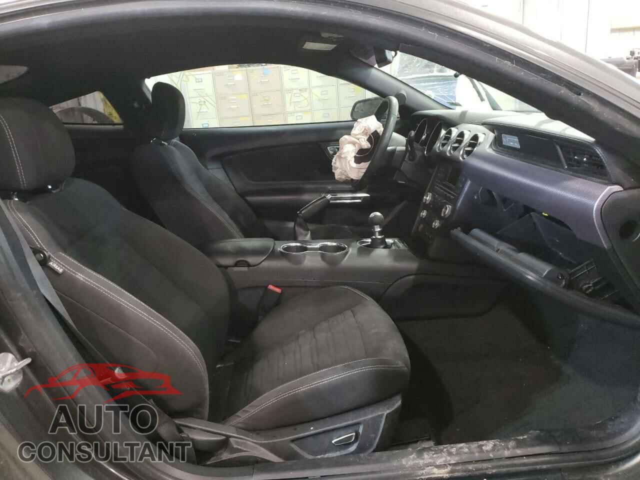 FORD MUSTANG 2017 - 1FA6P8CF9H5203431