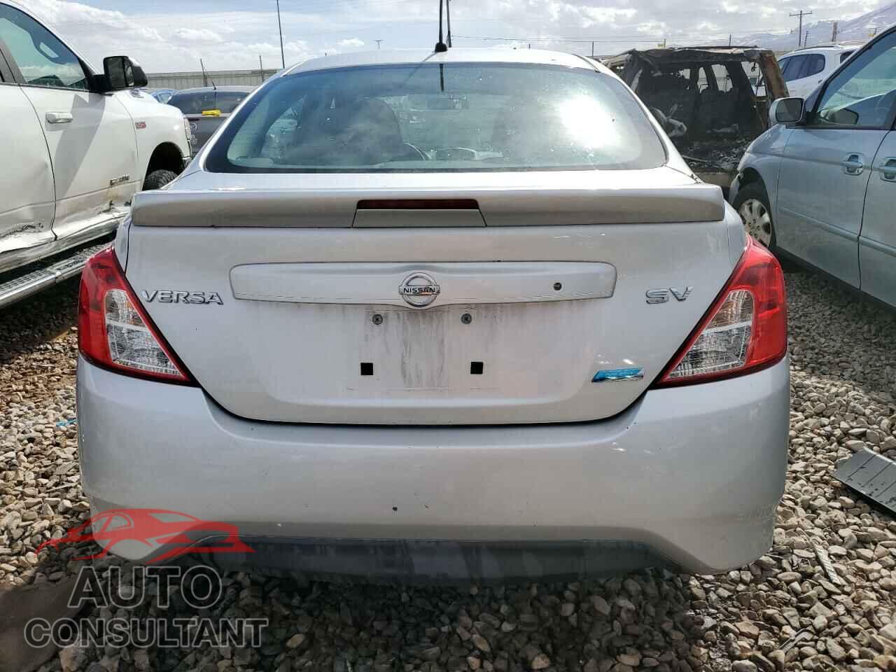 NISSAN VERSA 2016 - 3N1CN7AP8GL861459