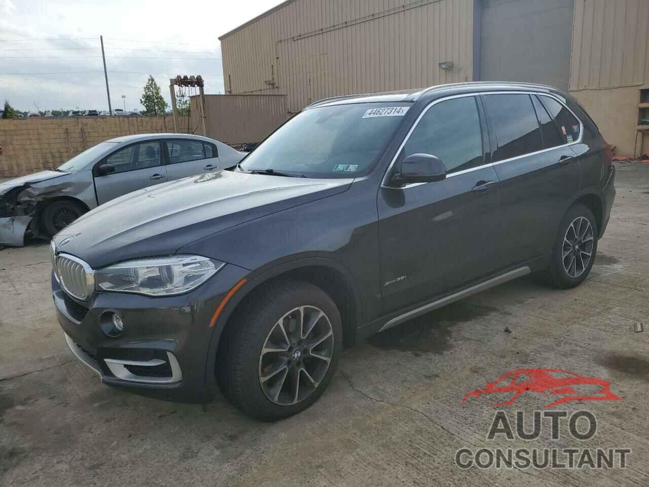 BMW X5 2018 - 5UXKR0C51J0Y04524