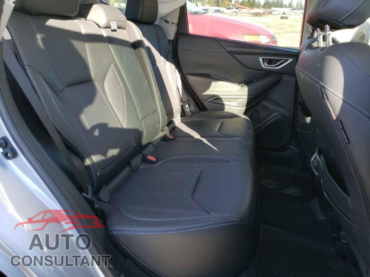 SUBARU FORESTER 2019 - JF2SKAUC2KH538329