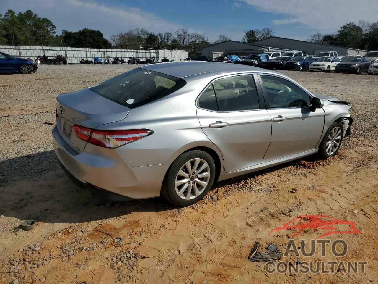 TOYOTA CAMRY 2018 - JTNB11HKXJ3030846
