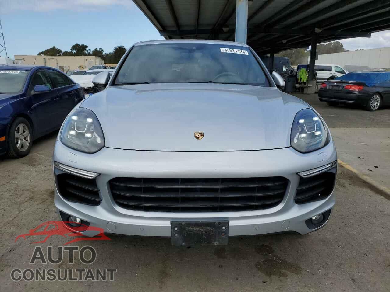 PORSCHE CAYENNE 2017 - WP1AE2A25HLA68465