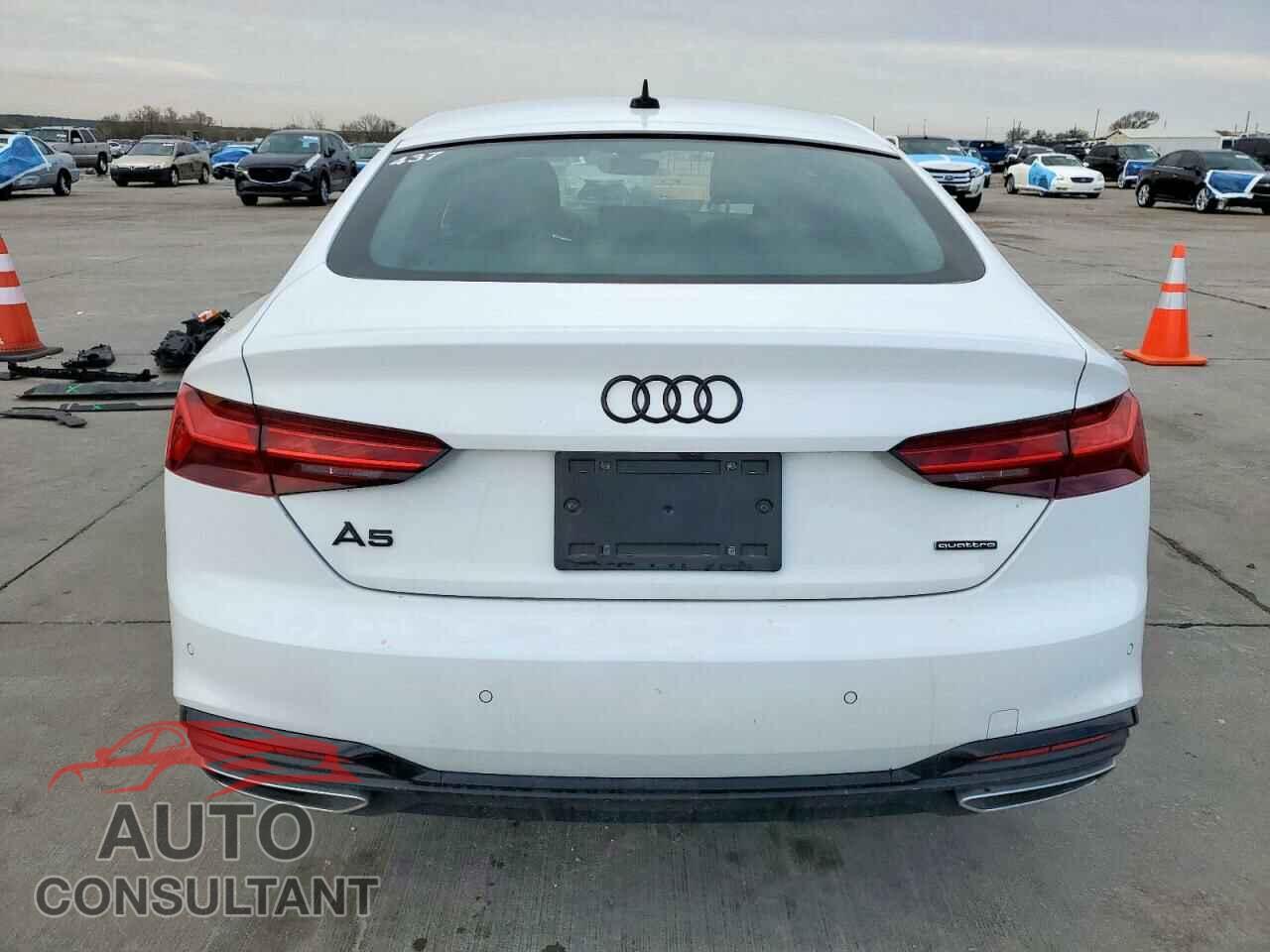 AUDI A5 2024 - WAUDACF55RA081956