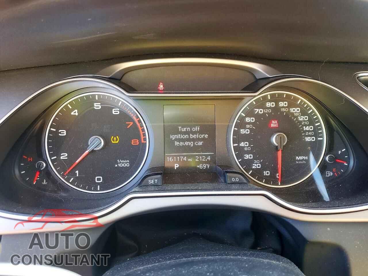 AUDI A4 2013 - WAUAFAFL5DN021054