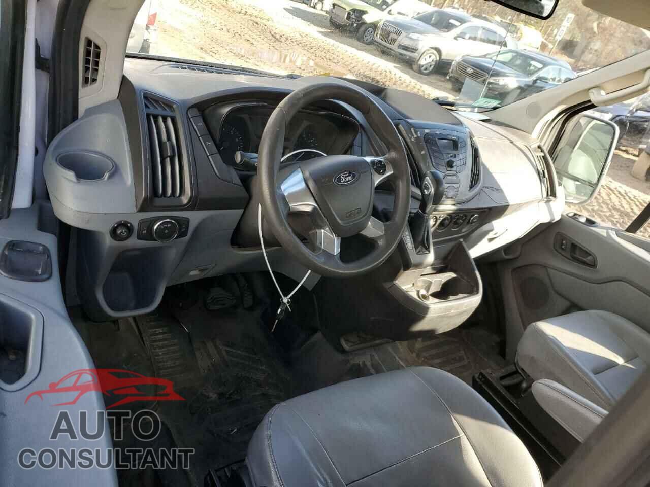 FORD TRANSIT 2018 - 1FTYE1CM6JKA33695