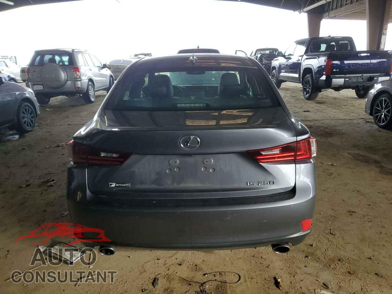 LEXUS IS 2014 - JTHBF1D2XE5028941