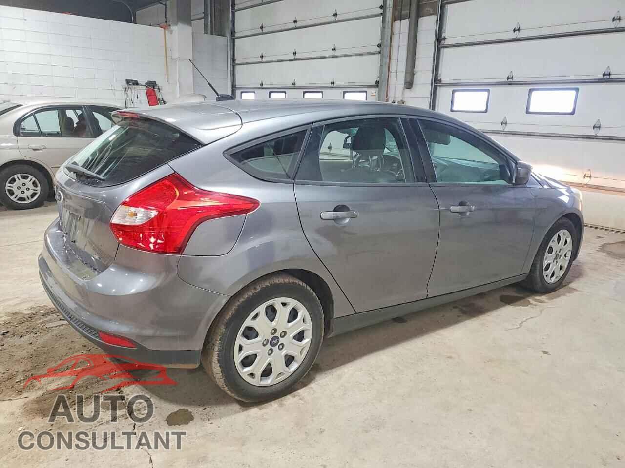 FORD FOCUS 2012 - 1FAHP3K23CL379261