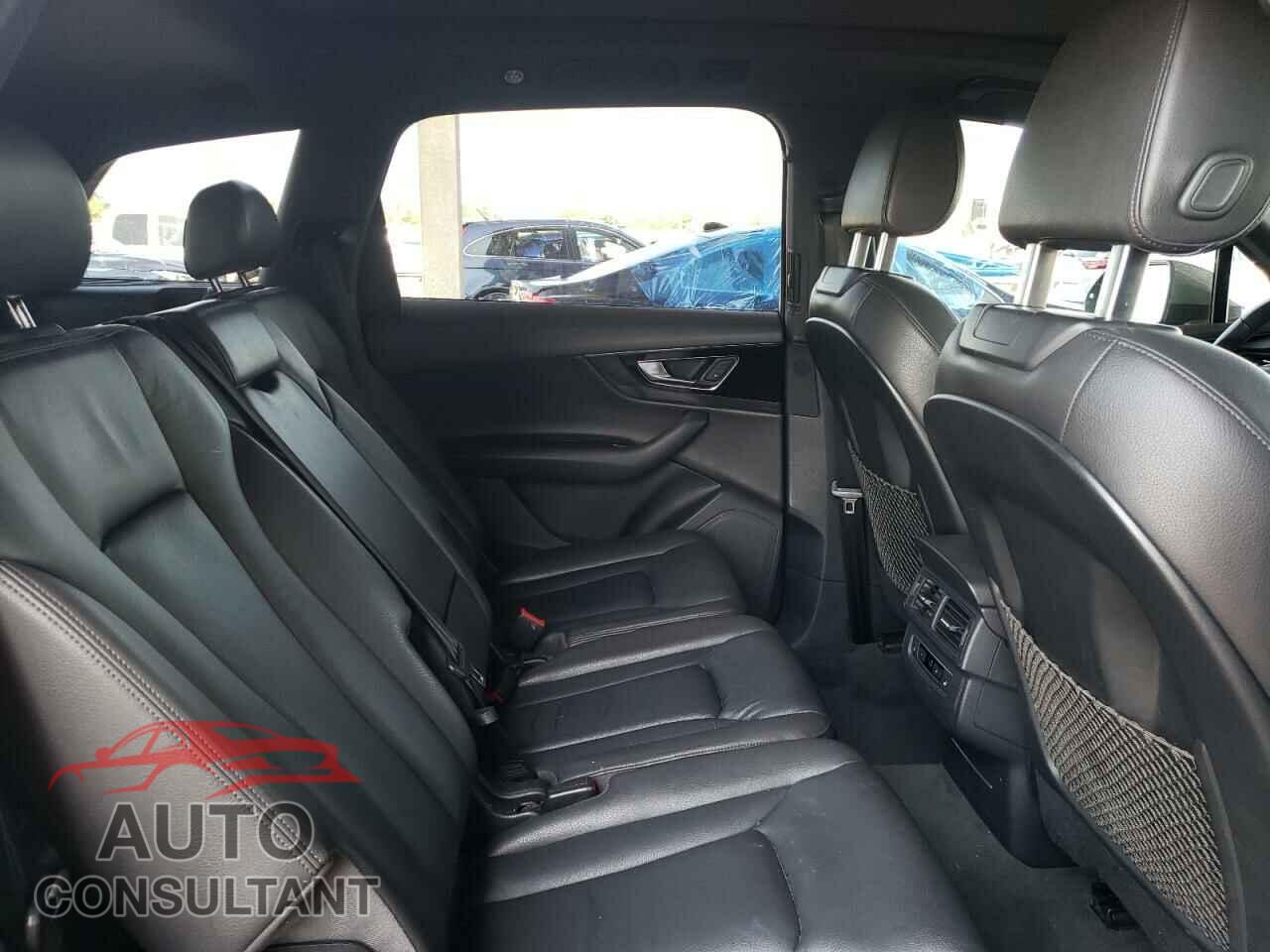 AUDI Q7 2017 - WA1AHAF71HD037418