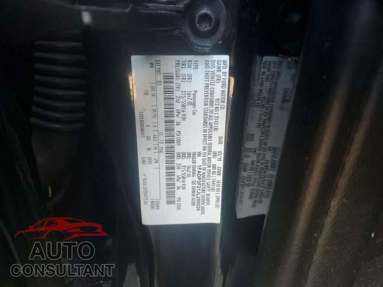 FORD FOCUS 2018 - 1FADP3F21JL288026