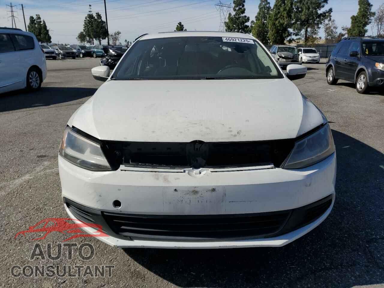 VOLKSWAGEN JETTA 2012 - 3VWLL7AJ0CM339246