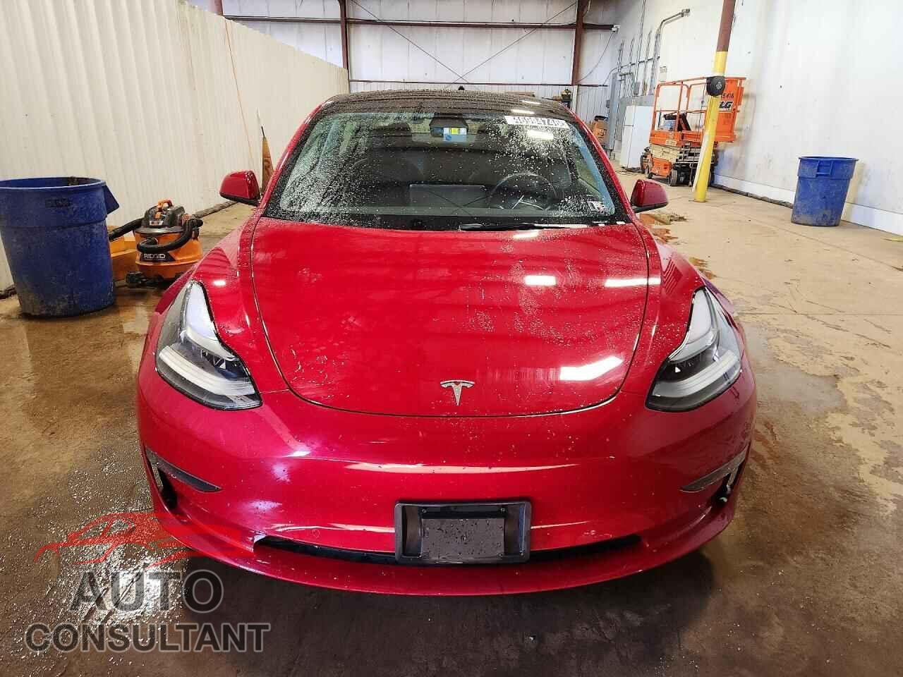 TESLA MODEL 3 2022 - 5YJ3E1EA3NF372222