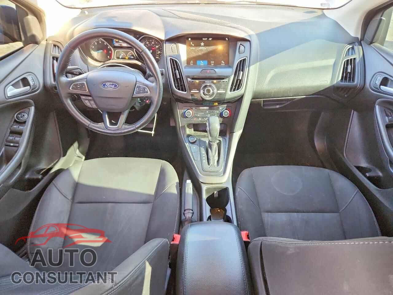 FORD FOCUS 2017 - 1FADP3H2XHL212313
