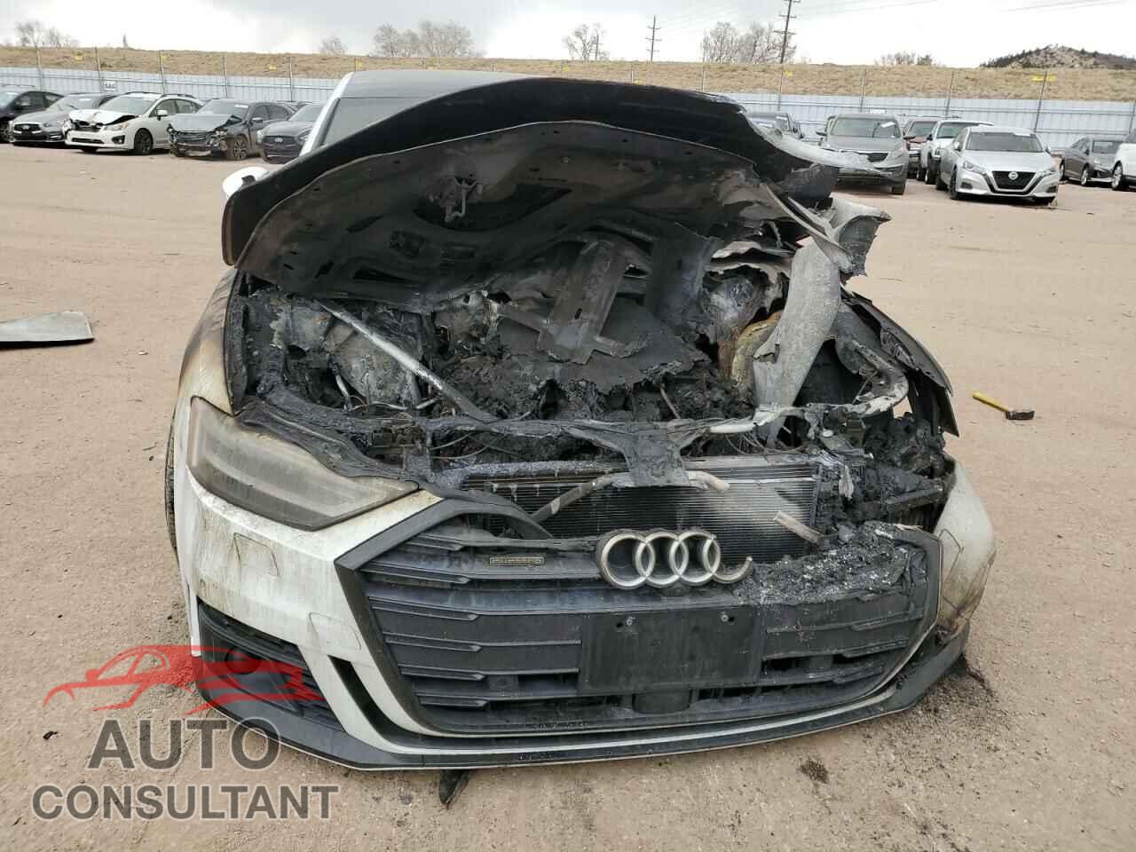 AUDI A8 2020 - WAU8EAF83LN005169