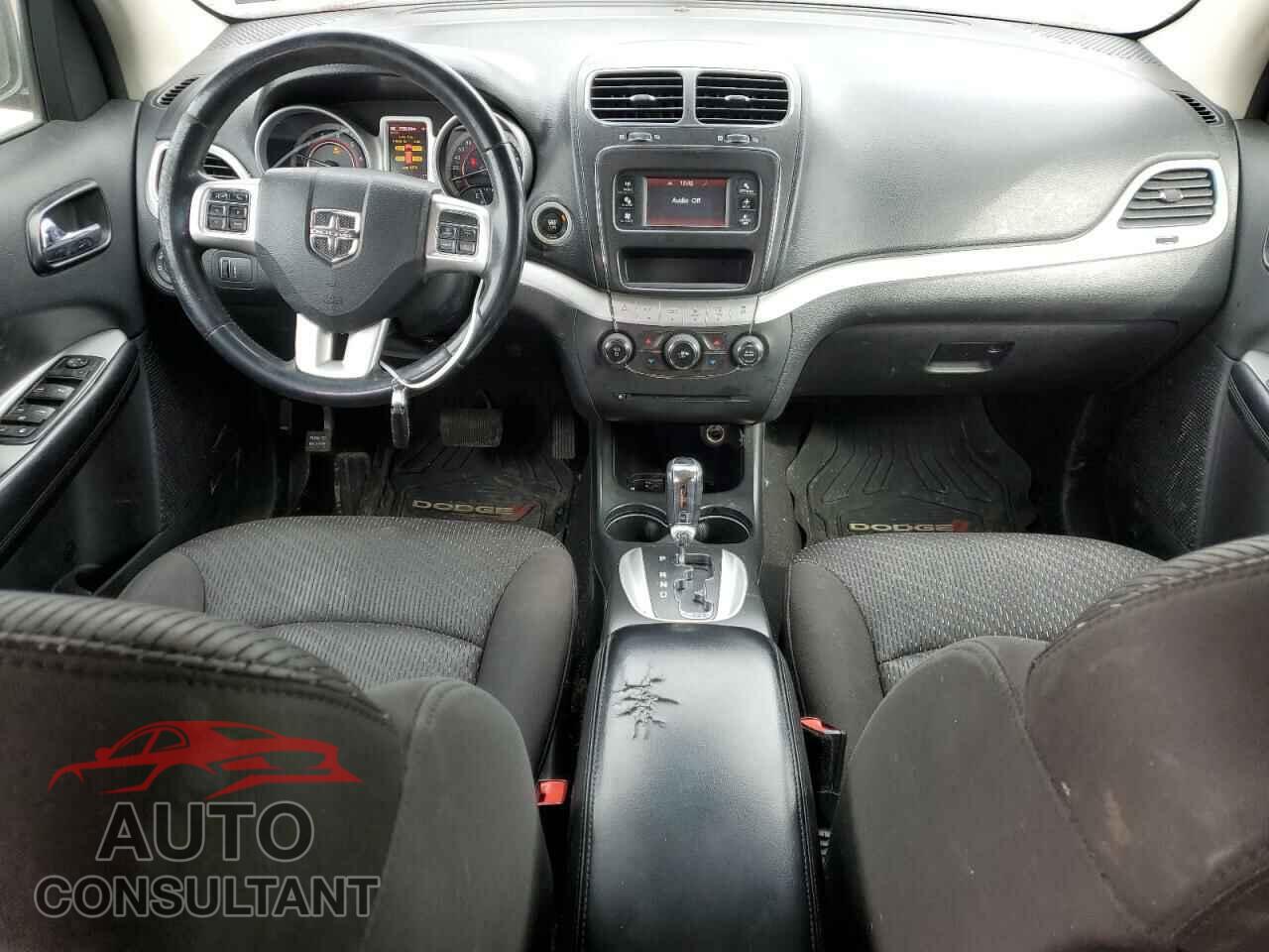 DODGE JOURNEY 2015 - 3C4PDCCG2FT626254