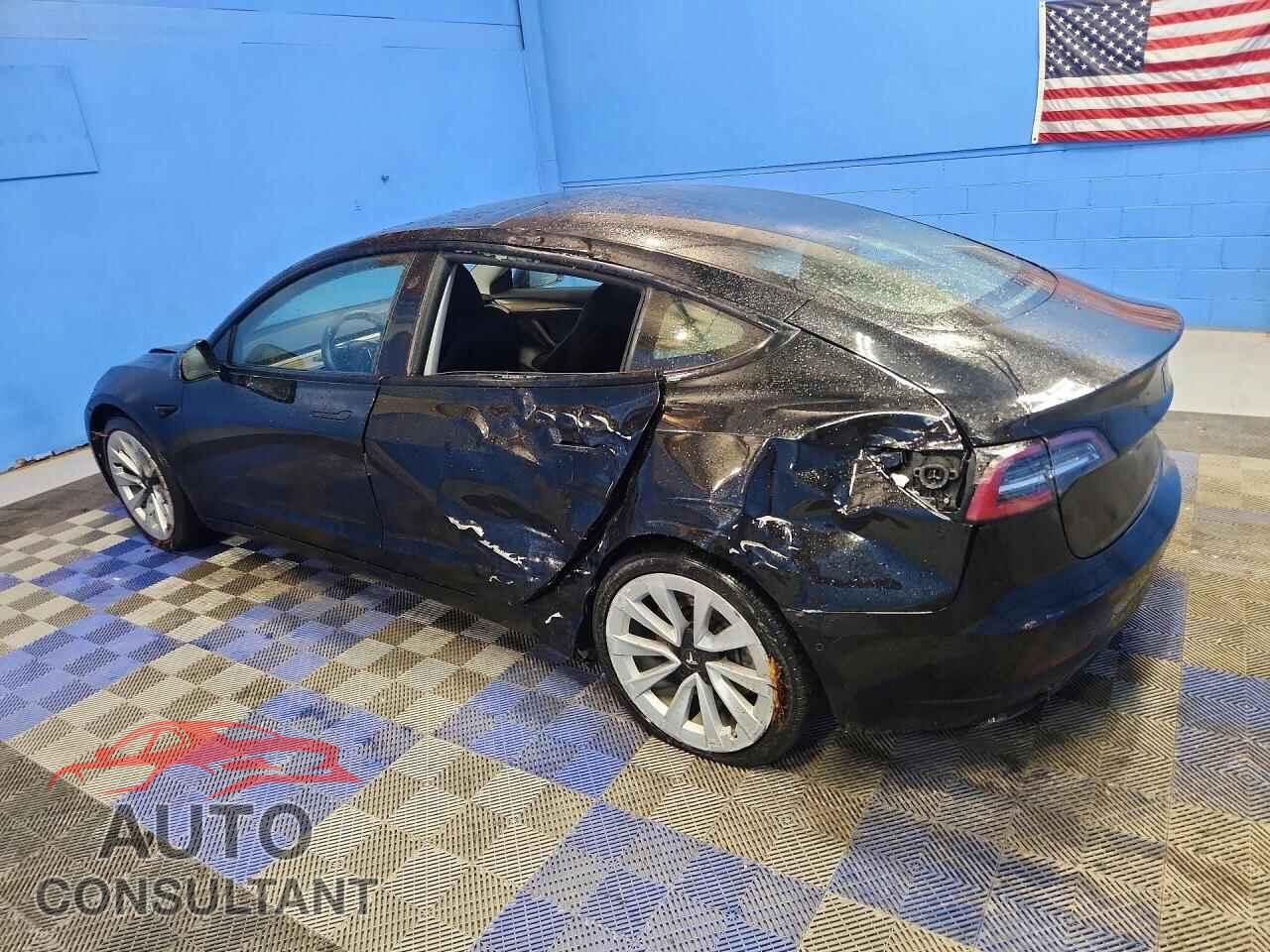 TESLA MODEL 3 2022 - 5YJ3E1EA7NF372109