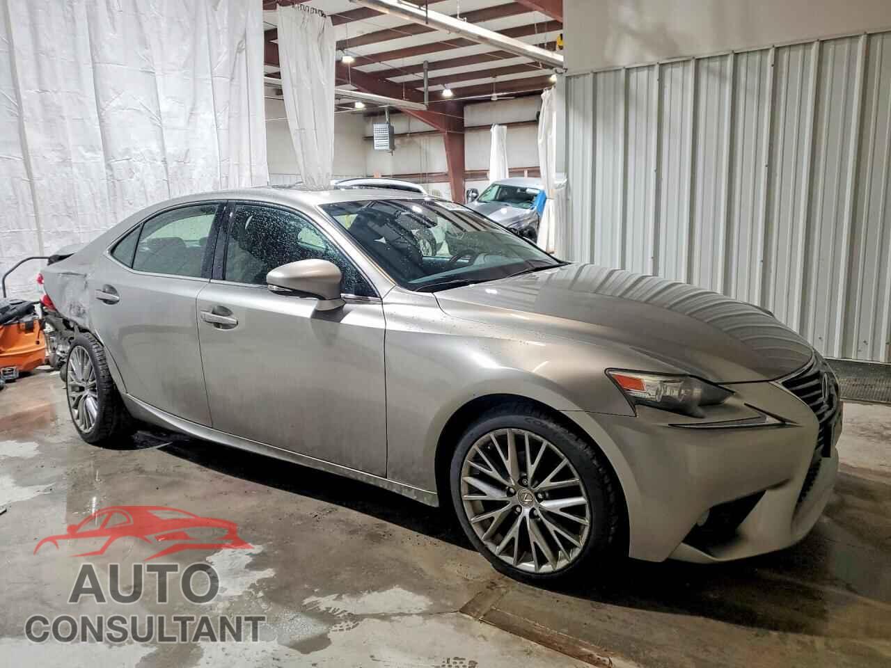 LEXUS IS 2014 - JTHCF1D20E5000537