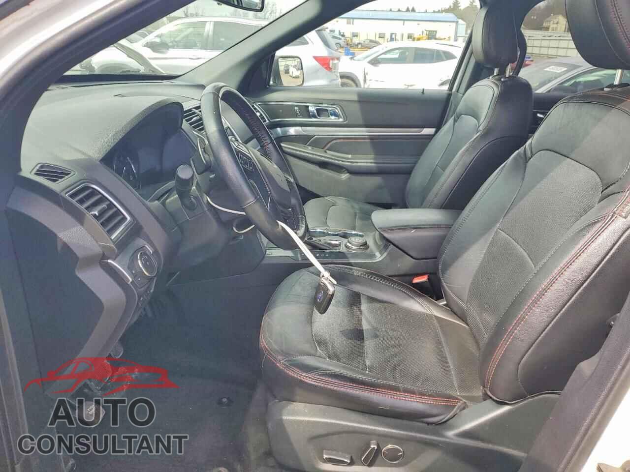 FORD EXPLORER 2018 - 1FM5K8GT0JGB02658