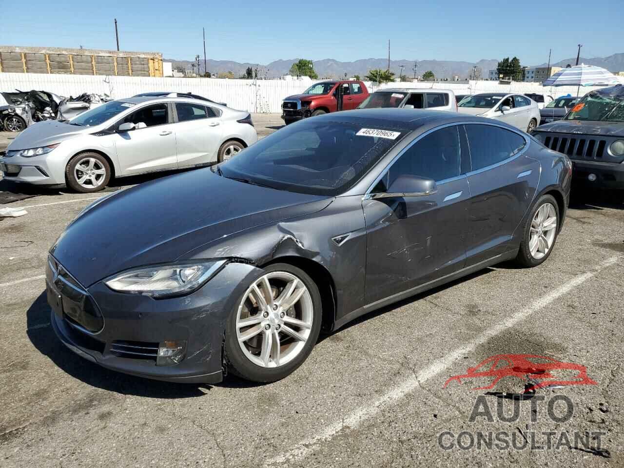 TESLA MODEL S 2015 - 5YJSA1E11FF112944