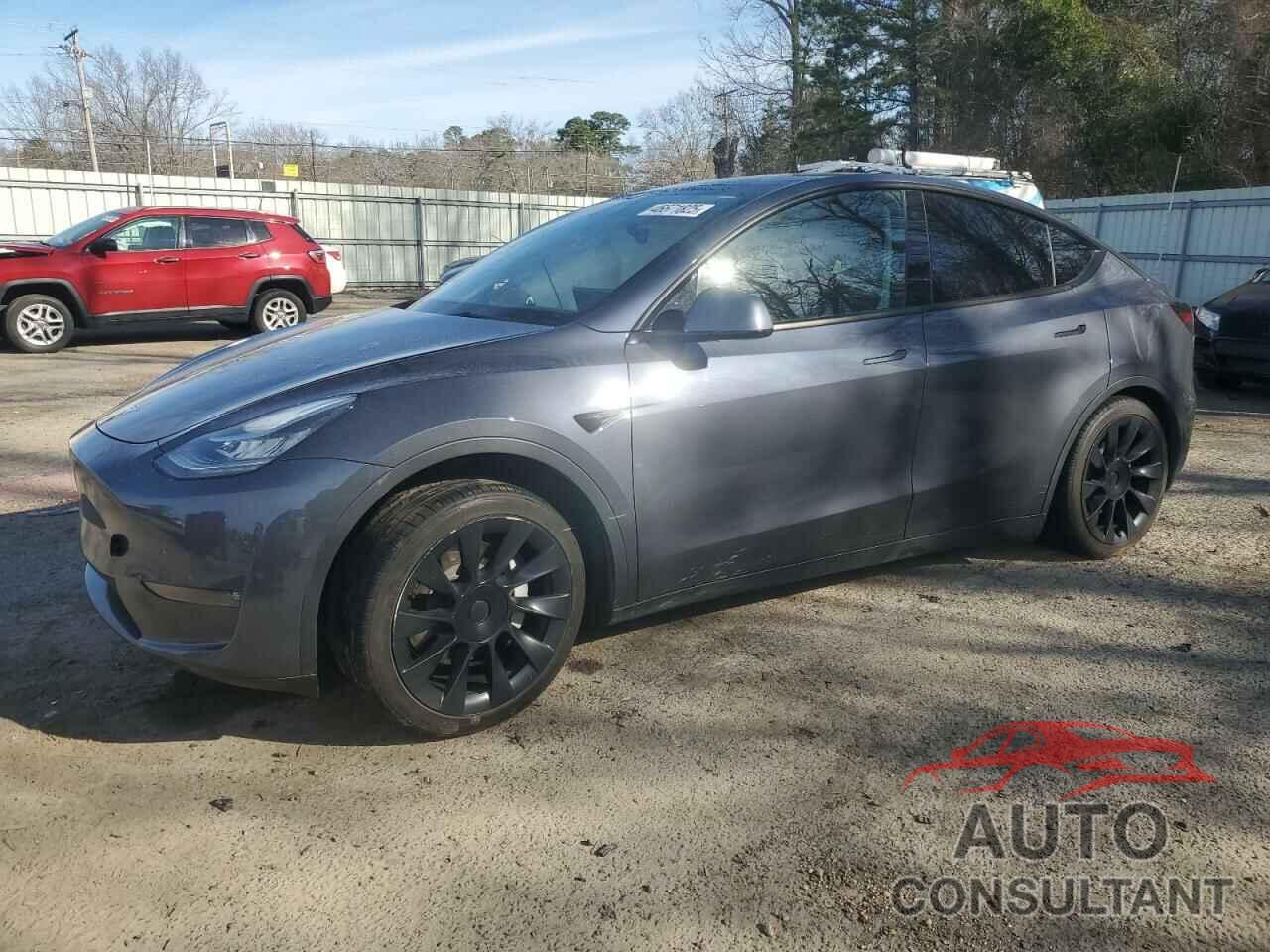 TESLA MODEL Y 2021 - 5YJYGDEE4MF208593