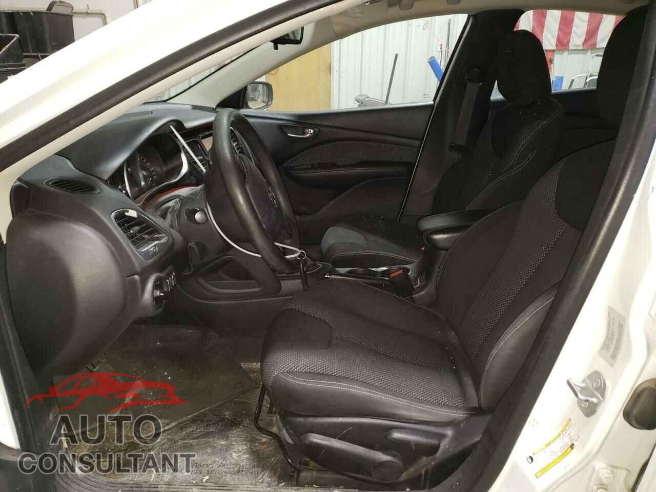 DODGE DART 2015 - 1C3CDFBB0FD112757
