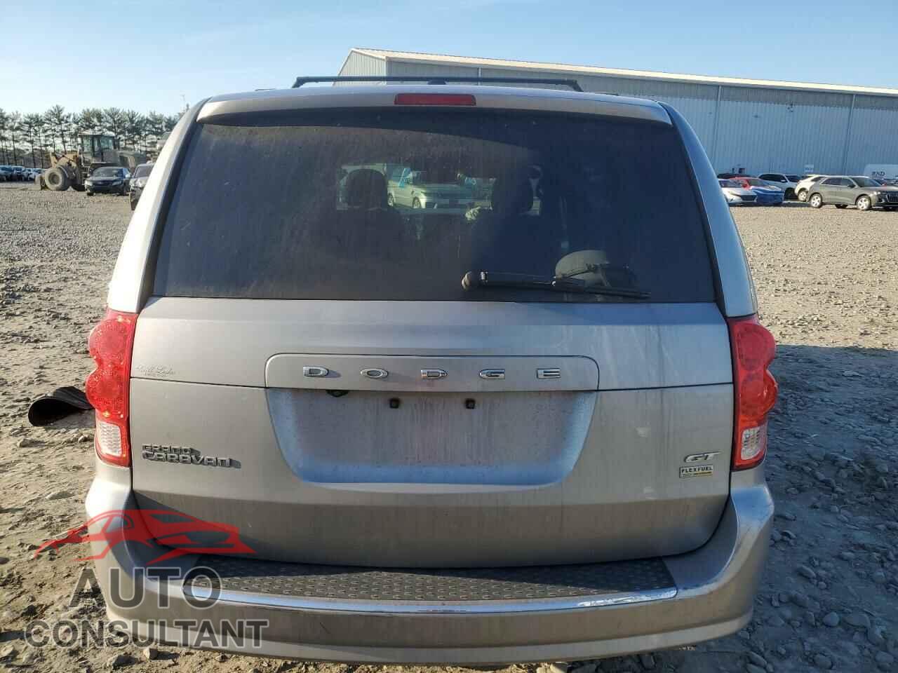 DODGE CARAVAN 2018 - 2C4RDGEG8JR150651