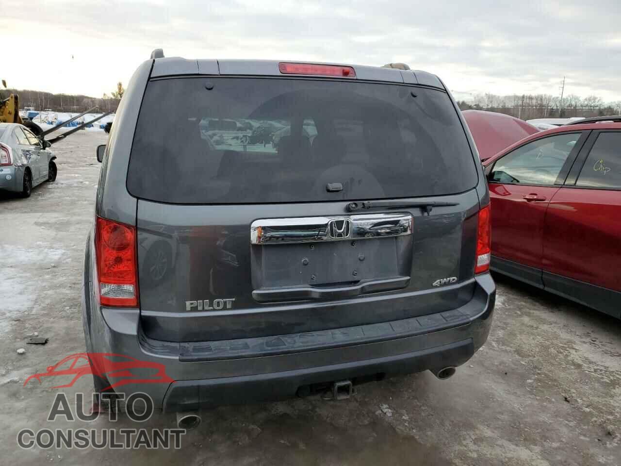 HONDA PILOT 2011 - 5FNYF4H54BB007756