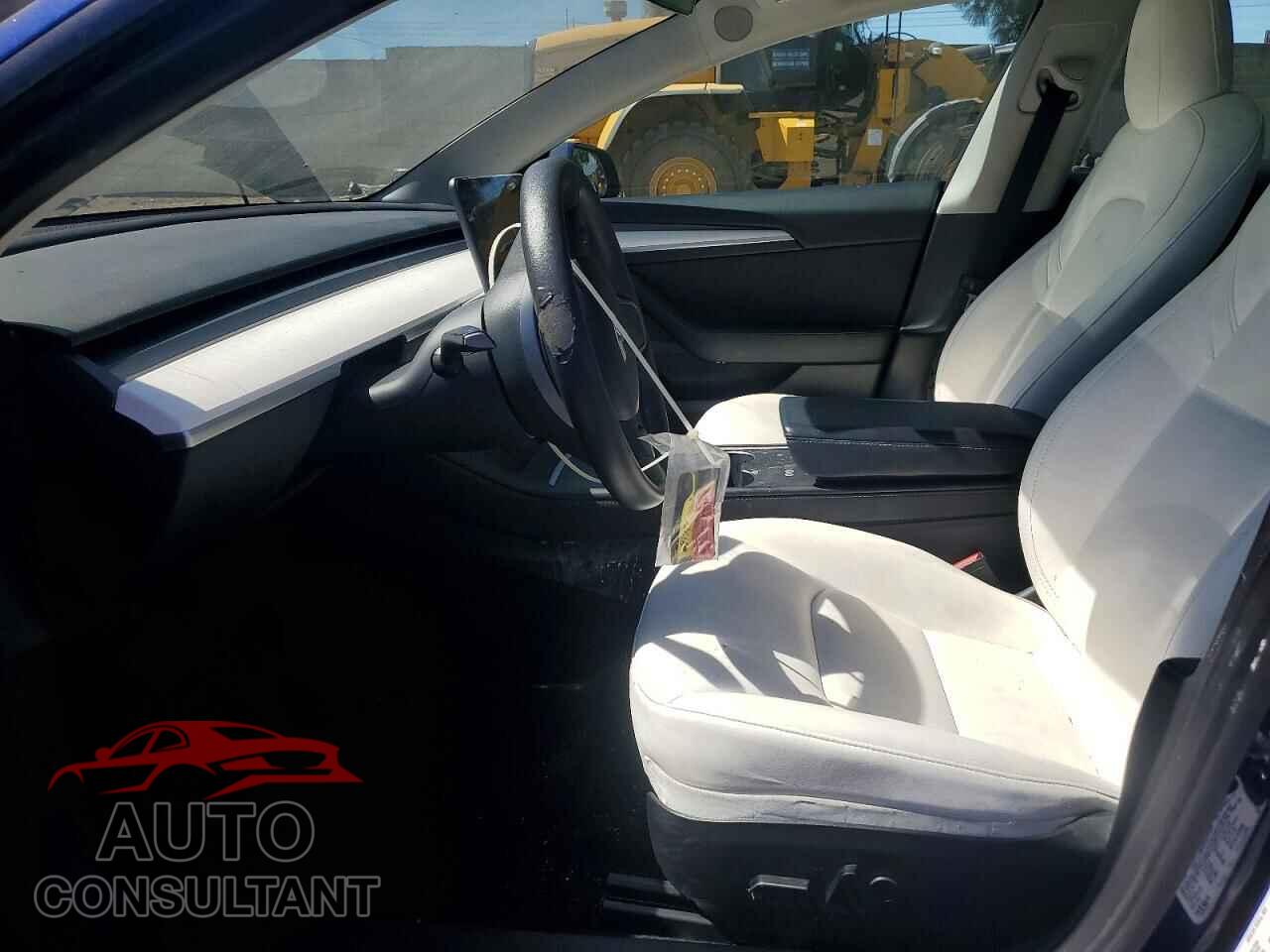 TESLA MODEL 3 2023 - 5YJ3E1EA5PF477380