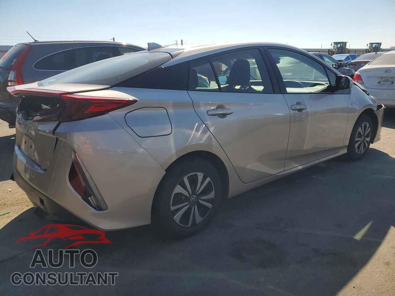 TOYOTA PRIUS 2018 - JTDKARFP3J3075323