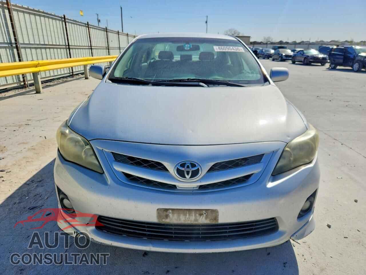 TOYOTA COROLLA 2013 - 2T1BU4EE9DC994748