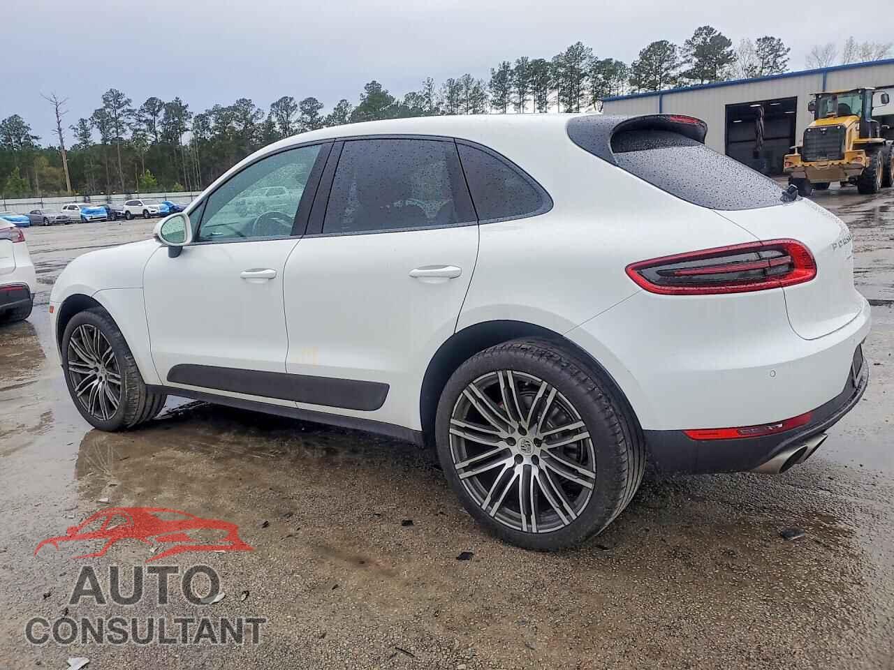 PORSCHE MACAN 2015 - WP1AB2A5XFLB43175