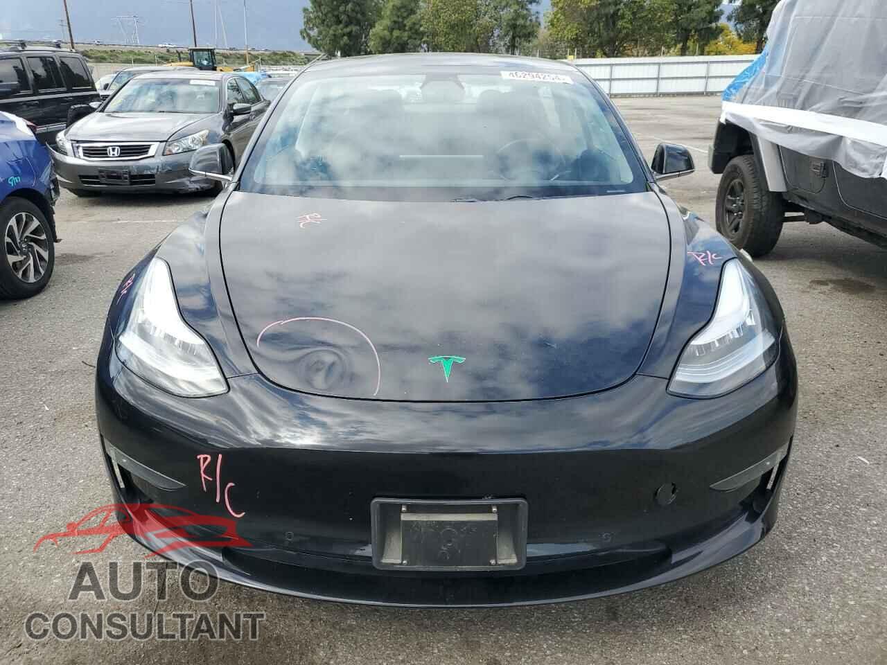 TESLA MODEL 3 2019 - 5YJ3E1EA3KF397746