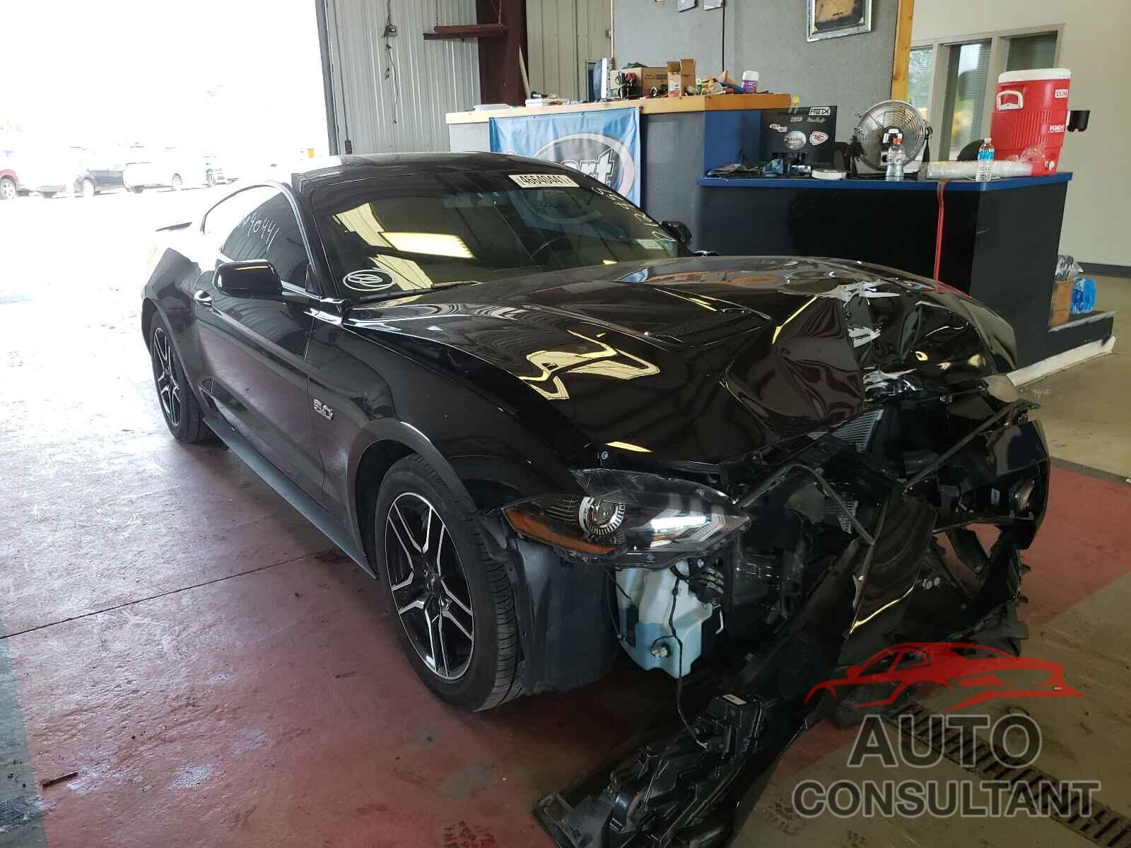 FORD MUSTANG 2019 - 1FA6P8CF1K5187703