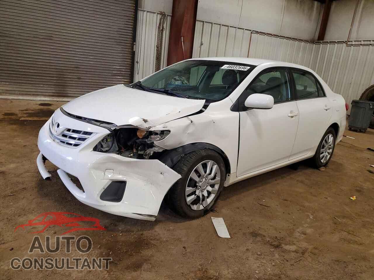 TOYOTA COROLLA 2013 - 2T1BU4EE2DC010212