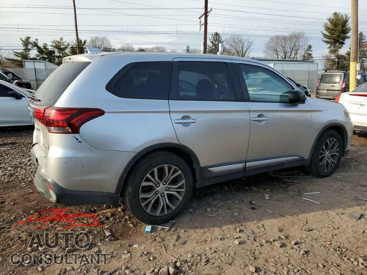 MITSUBISHI OUTLANDER 2018 - JA4AD2A31JZ017510