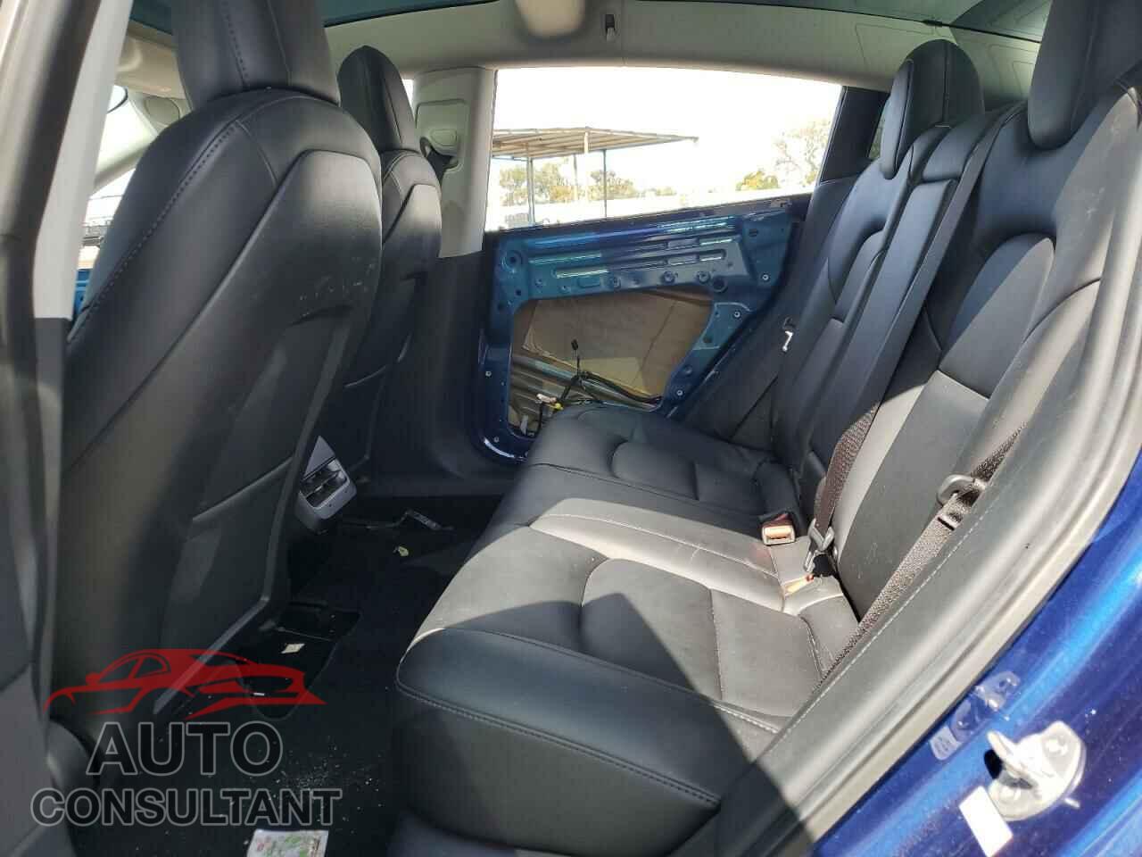 TESLA MODEL 3 2020 - 5YJ3E1EA3LF806281