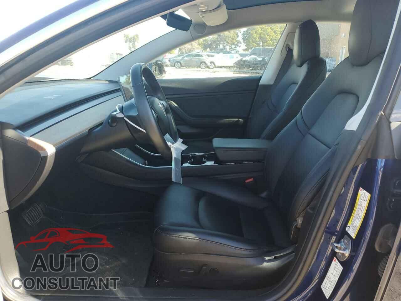 TESLA MODEL 3 2018 - 5YJ3E1EA8JF009022