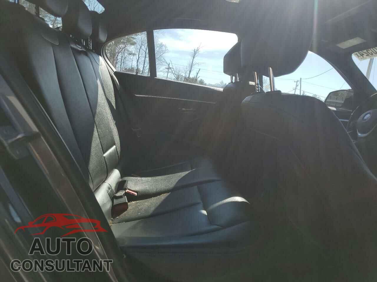 BMW 3 SERIES 2017 - WBA8D9G57HNT90944