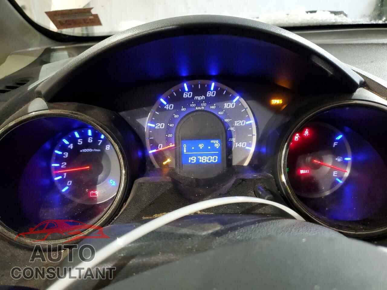 HONDA FIT 2012 - JHMGE8H63CC010627