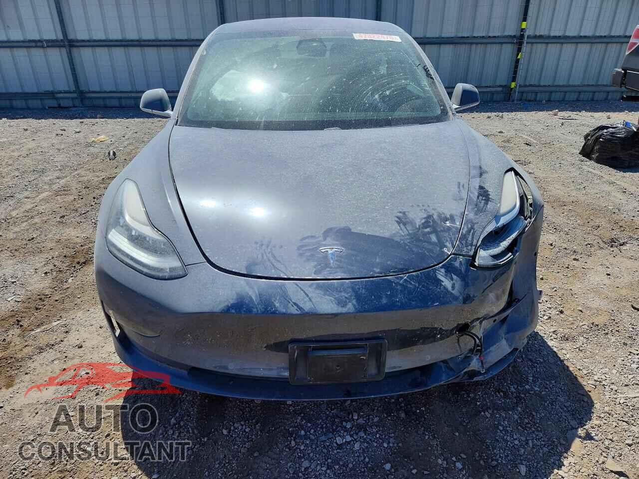 TESLA MODEL 3 2018 - 5YJ3E1EA8JF123862