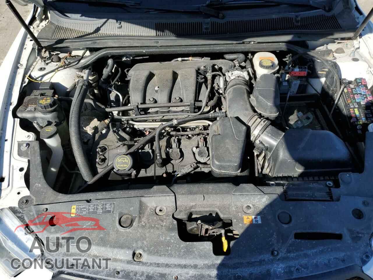 FORD TAURUS 2013 - 1FAHP2M87DG132461