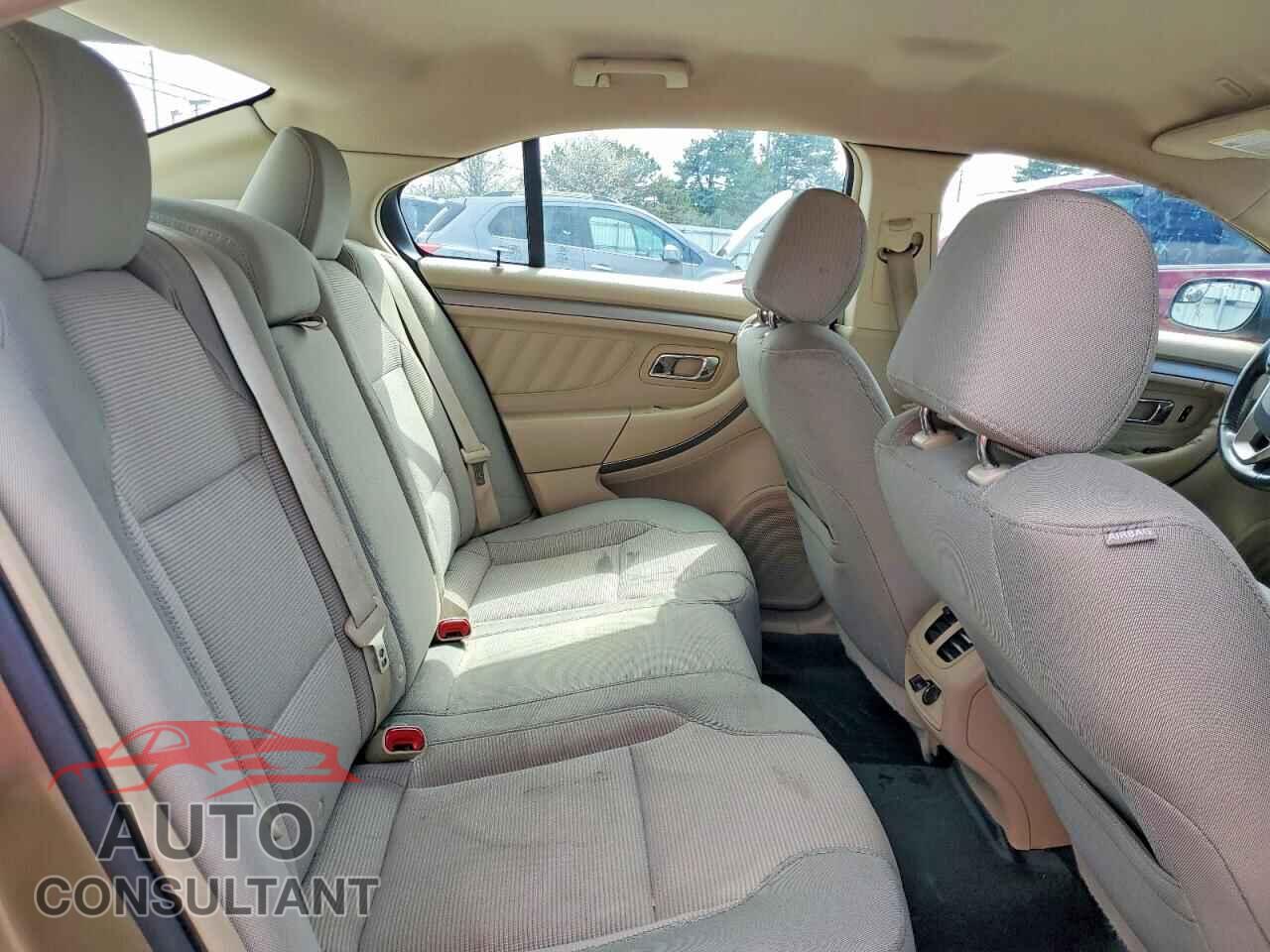 FORD TAURUS 2013 - 1FAHP2E8XDG118889